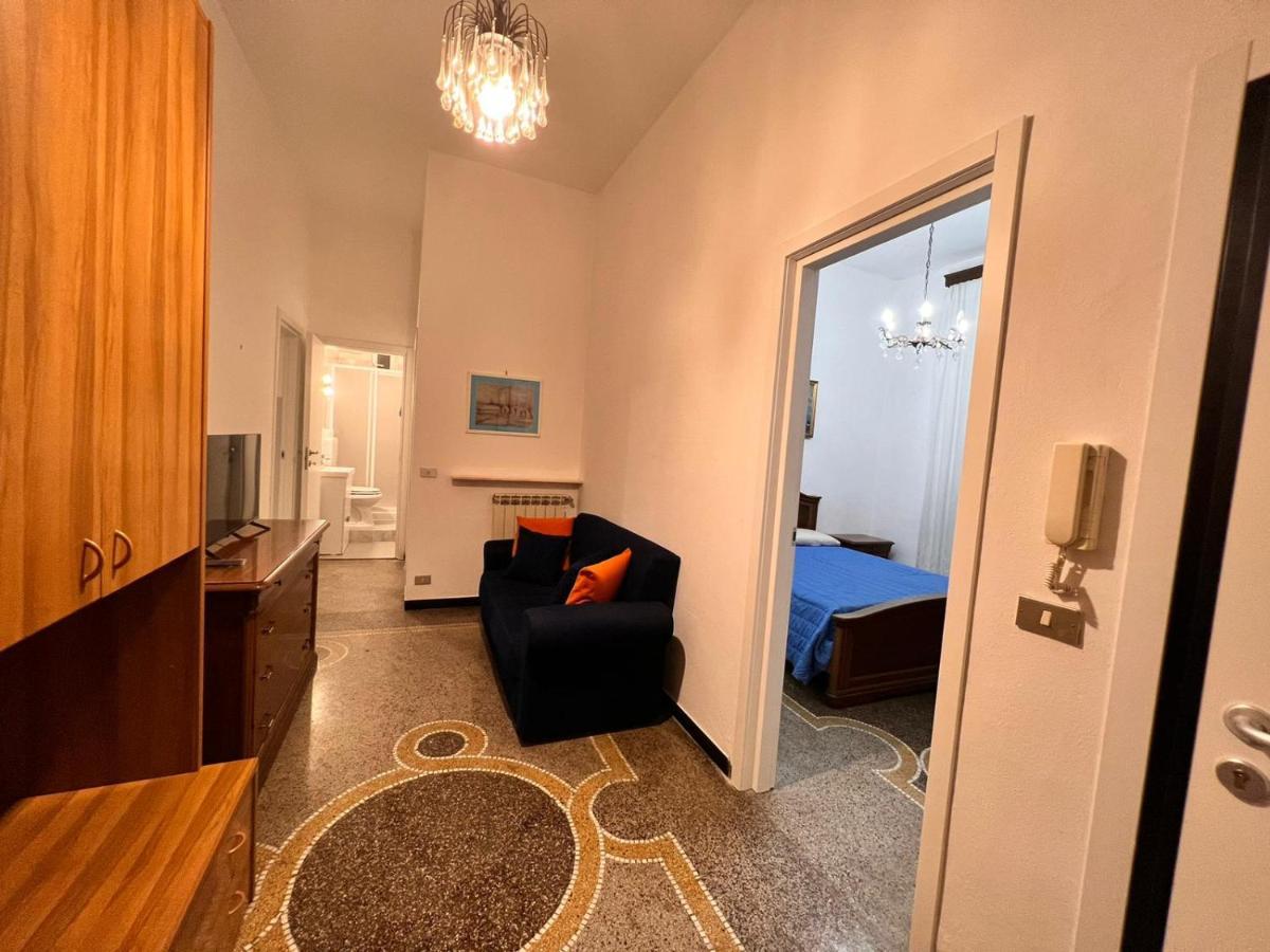 Savona Casa Vacanze Vicino Mare 3 Minuti Wifi المظهر الخارجي الصورة