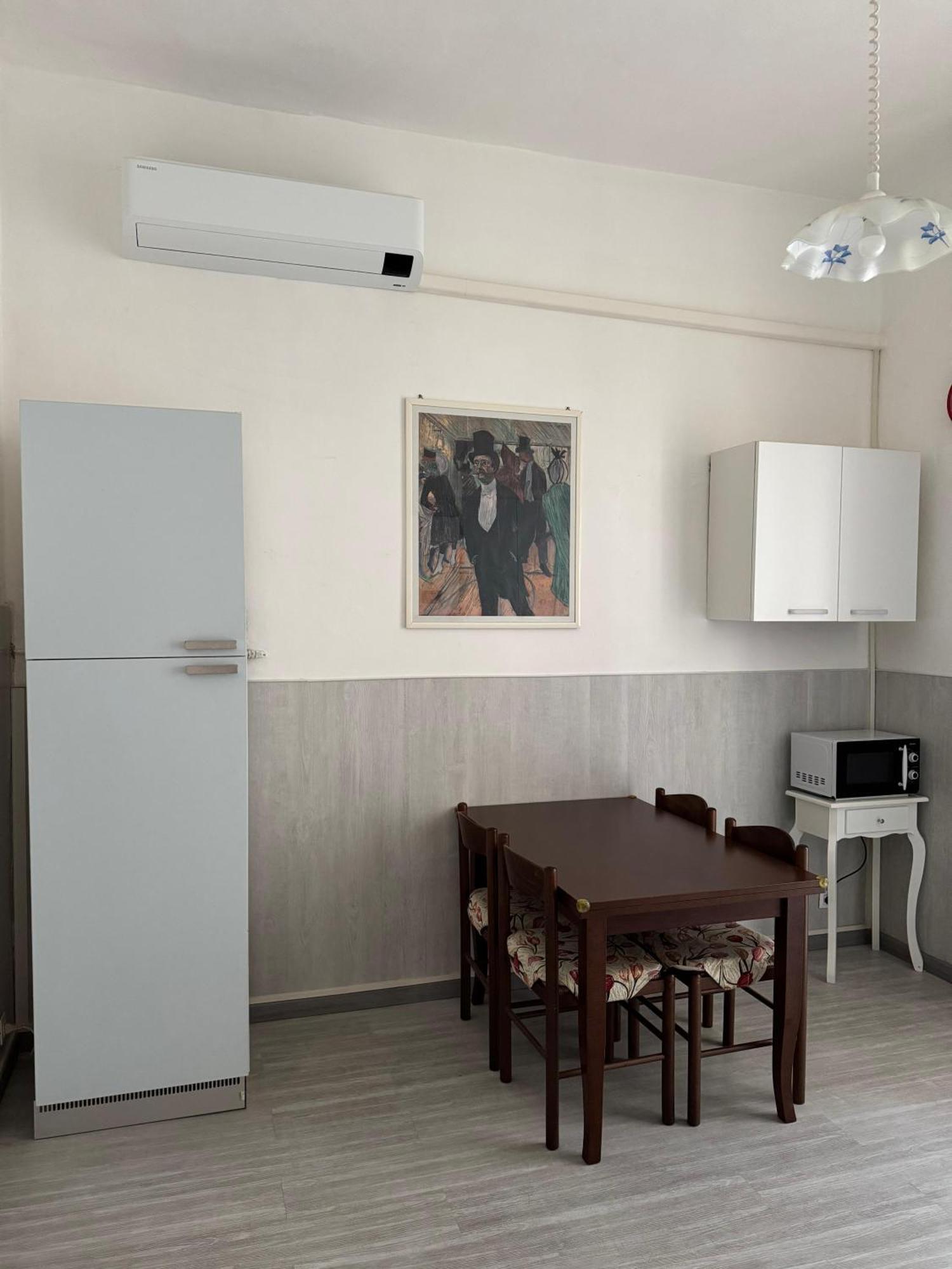 Savona Casa Vacanze Vicino Mare 3 Minuti Wifi المظهر الخارجي الصورة